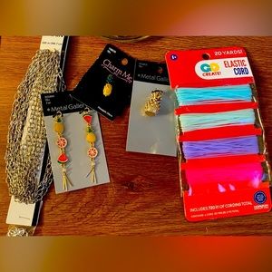 Pineapple Necklace Making Set NWT